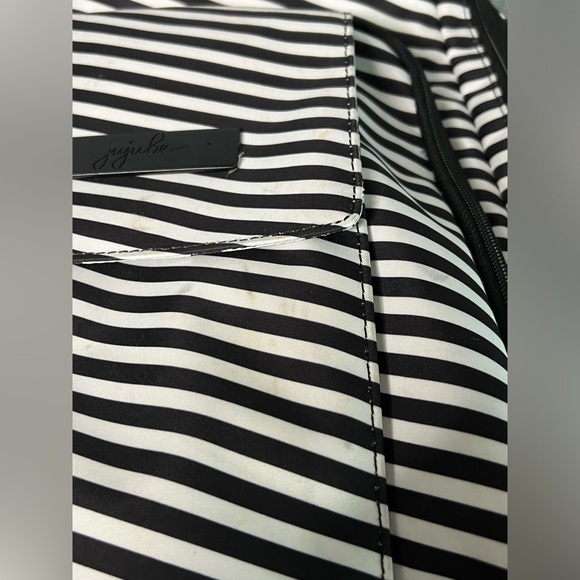 Ju-Ju-Be Be Right Back Black and White Striped Diaper Bag Backpack - Picture 4 of 16